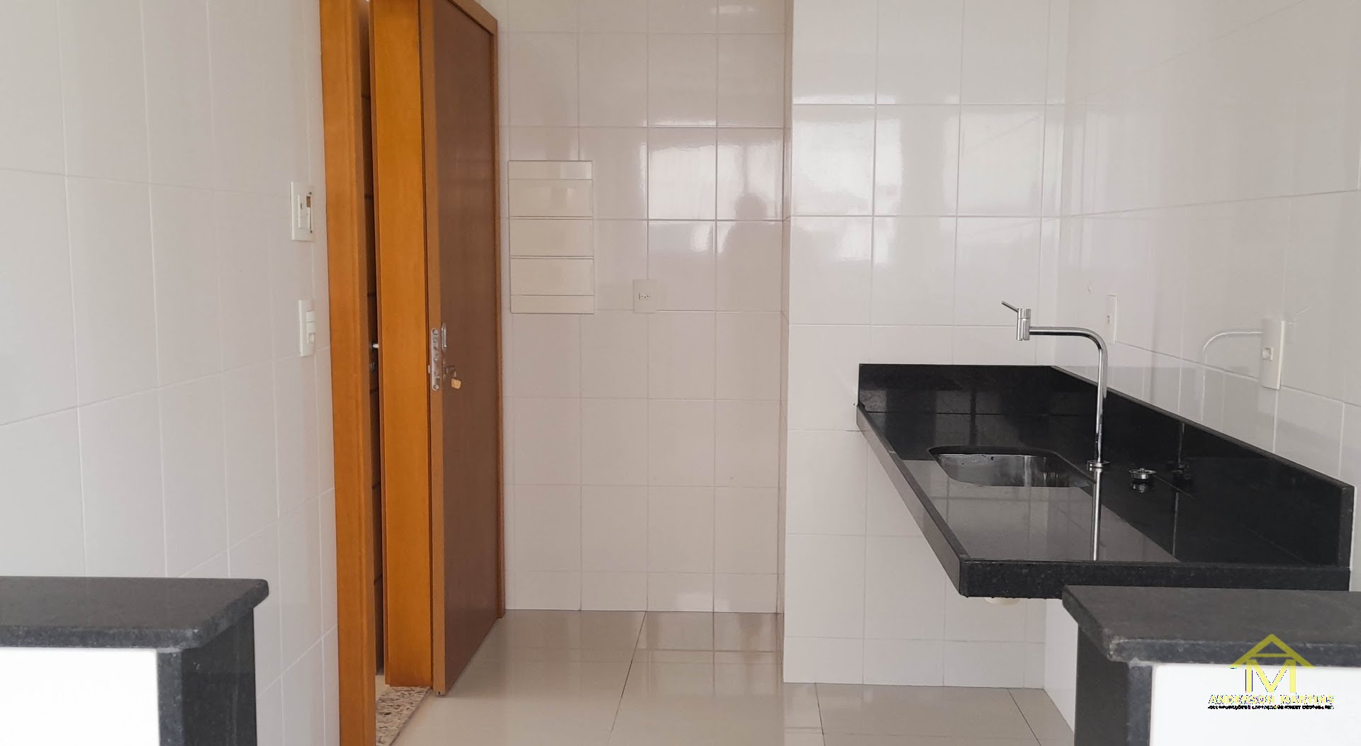 Apartamento à venda com 2 quartos, 2 banheiros, 1 vaga e 63m² no Itapuã, Vila Velha (ES) — foto 8 de 10
