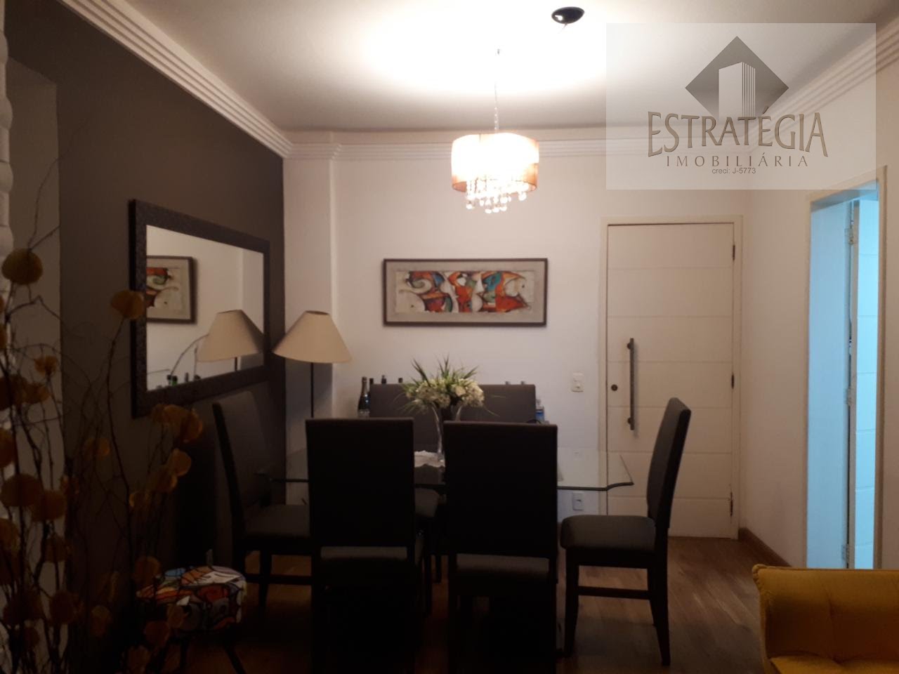 Apartamento à venda com 2 quartos, 1 banheiro, 1 vaga e 68m² no Corrêas, Petrópolis (RJ) — foto 8 de 12