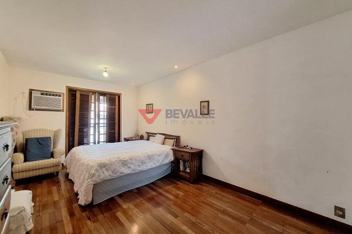Casa à venda com 5 quartos, 2 suítes, 2 vagas e 250m² no Humaitá, Rio de Janeiro (RJ) — foto 14 de 29
