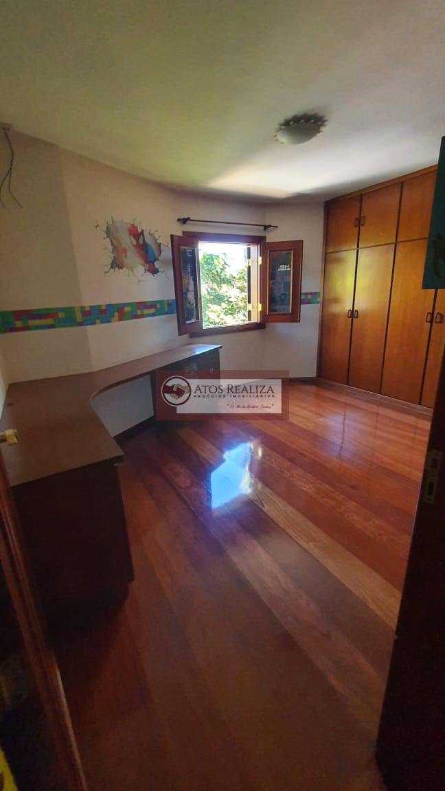 Casa à venda com 4 quartos, 4 banheiros, 7 vagas e 500m² no Bolsão de Interlagos, São Paulo (SP) — foto 10 de 30