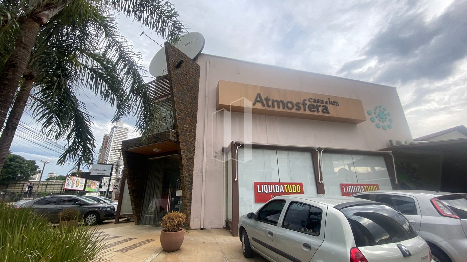 Comercial para alugar com 3 banheiros, 8 vagas e 443m² no Jardim América, Goiânia (GO) — foto 2 de 17