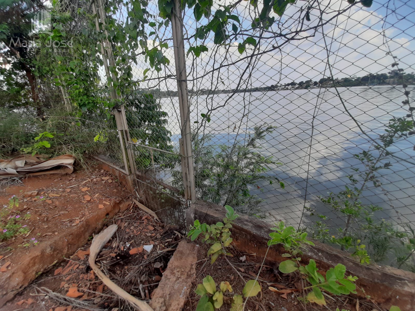 Casa à venda com 3 quartos, 3 suítes, 2 vagas e 350m² no Boa Vista, Sete Lagoas (MG) — foto 3 de 30