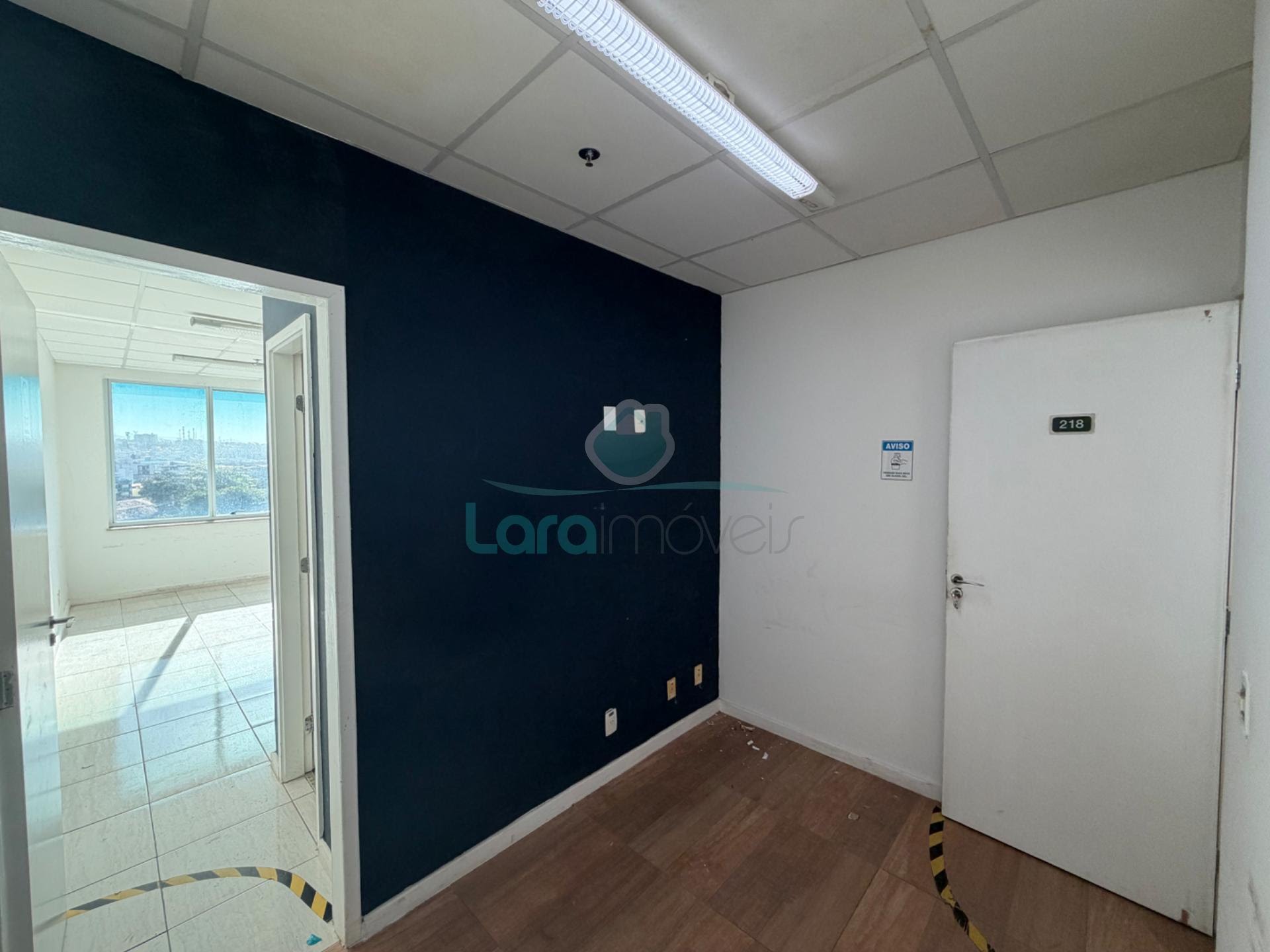 Comercial à venda com 1 banheiro, 1 vaga e 27m² no Imbetiba, Macaé (RJ) — foto 10 de 19