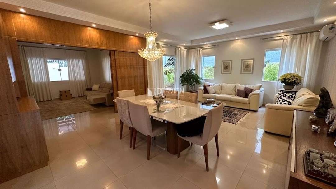 Casa à venda com 4 quartos, 7 banheiros, 5 vagas e 380m² no Jardim Botânico, Ribeirão Preto — foto principal