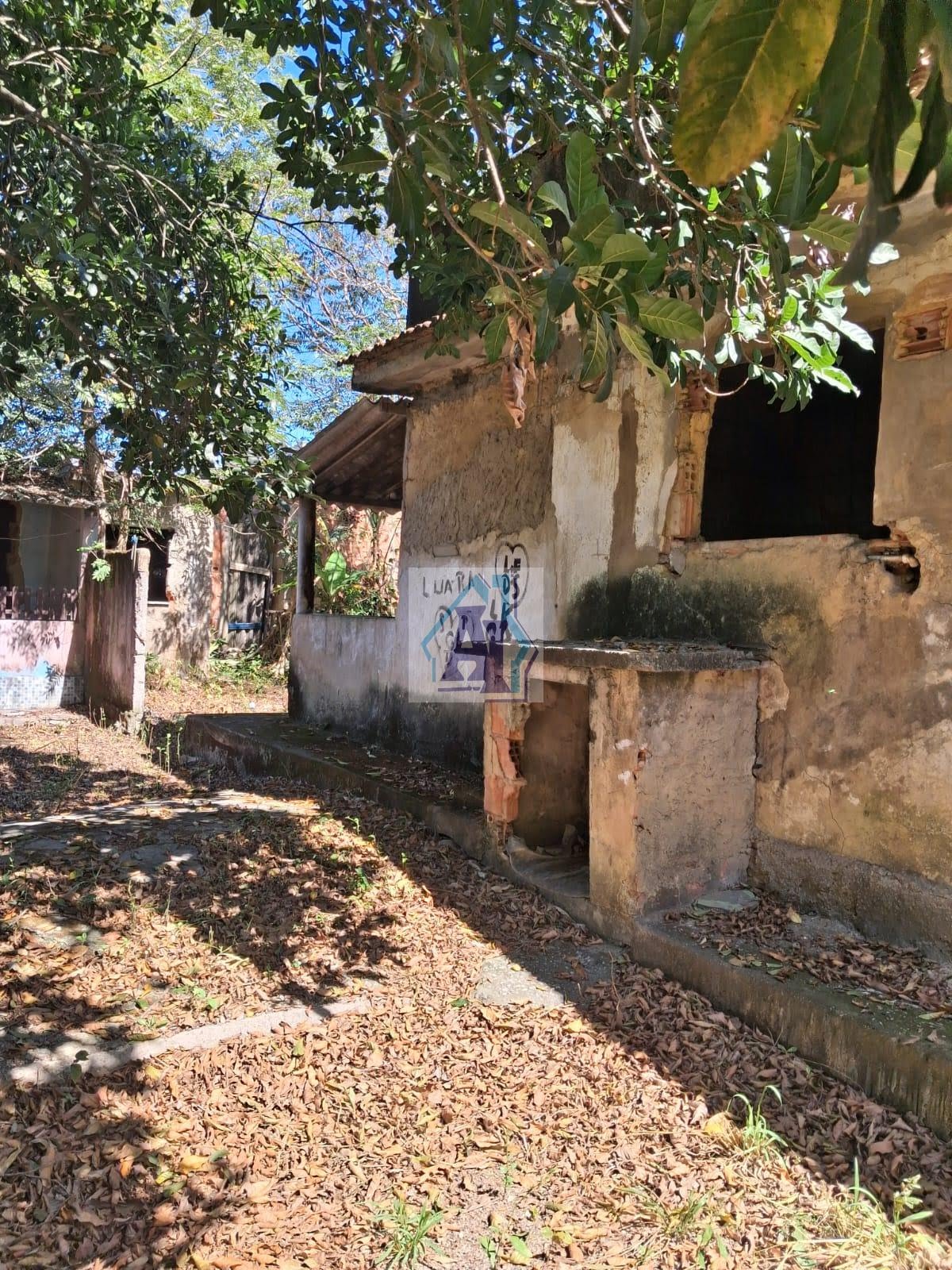 Interno - imóvel antigo.