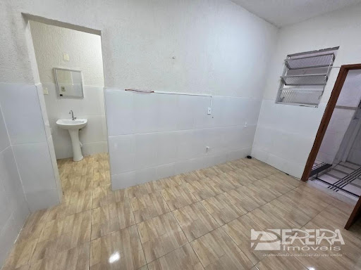 Casa Comercial em Centro  -  Nova Friburgo