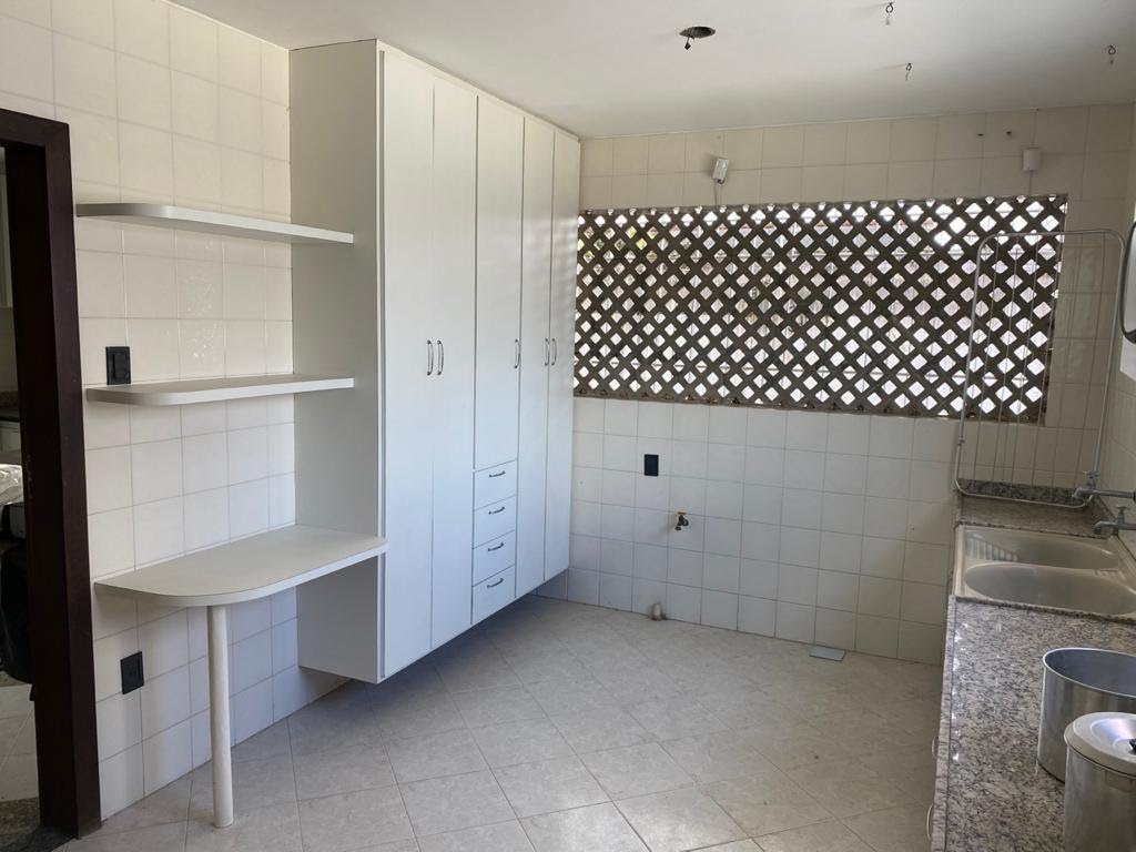 Casa à venda com 4 quartos, 1 suíte, 6 vagas e 358m² no Santa Mônica, Feira de Santana (BA) — foto 12 de 20