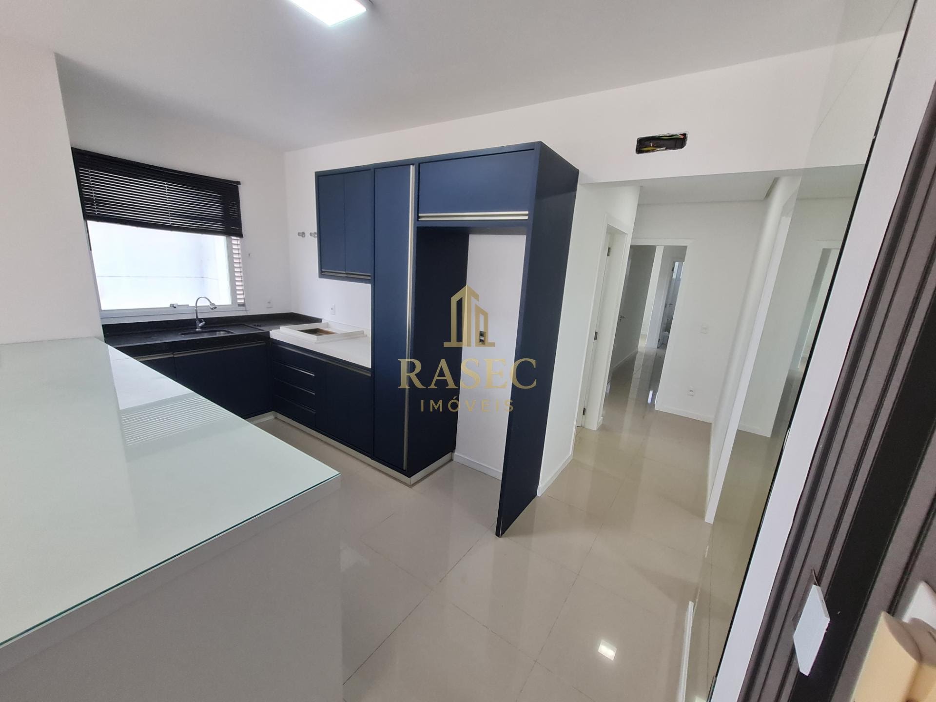 Apartamento para alugar com 2 suítes, 2 vagas e 98m² no Centro II, Brusque (SC) — foto 12 de 23