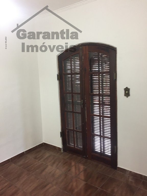 Casa à venda com 3 quartos, 1 suíte, 2 vagas e 180m² no Jardim da Glória, Osasco (SP) — foto 23 de 30