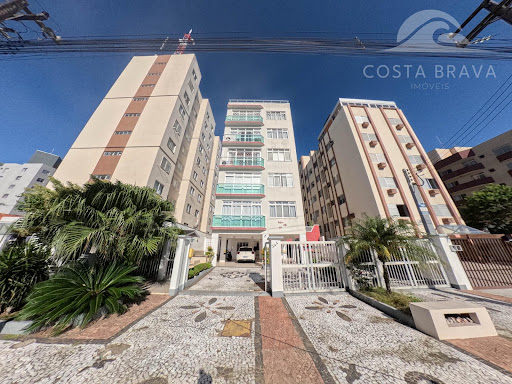 Caiobá: Tranquilidade e Praia Brava Revitalizada a Passos