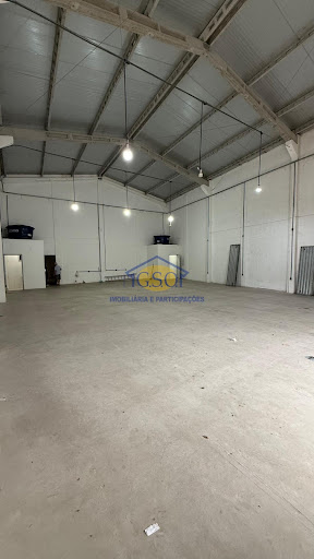 Loja/Salão em Parque Residencial Laranjeiras - Serra, ES