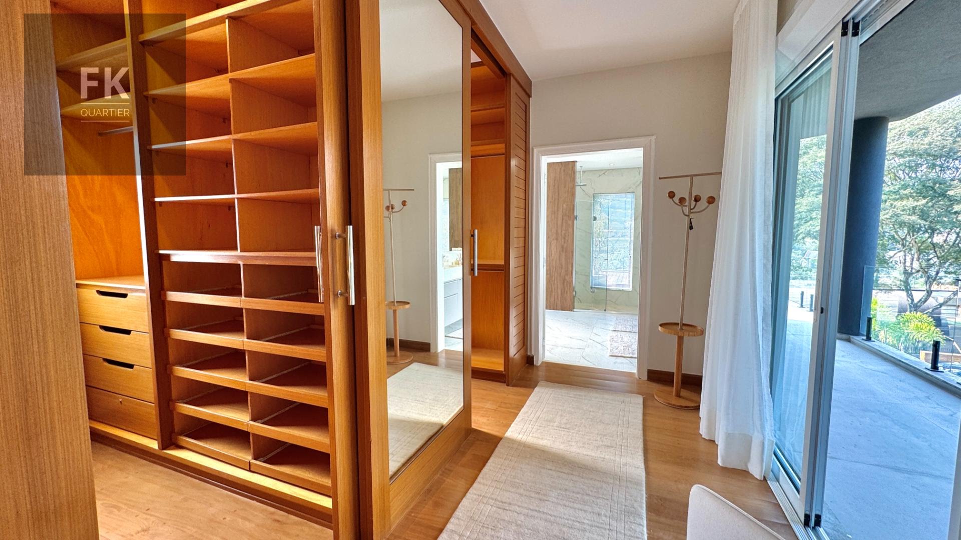 Casa à venda com 5 quartos, 5 suítes, 6 vagas e 780m² no Residencial Tambore, Barueri (SP) — foto 21 de 30