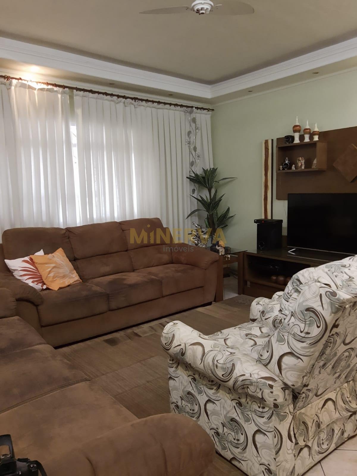Casa à venda com 4 quartos, 2 suítes, 6 vagas e 387m² no Vila Matilde, São Paulo (SP) — foto 4 de 28