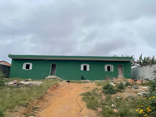 Casa em Suzano com 1 dormitório área constr. 110m² - A.T 1.200m² Jd. Boa Vista Pta.