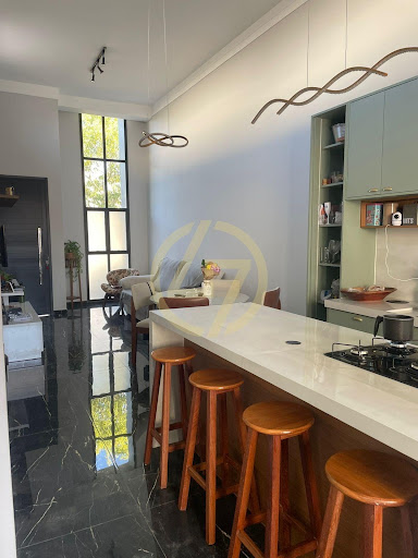 Casa em Lago dos Ipes  -  Itapetininga