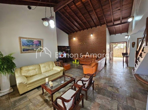 Casa, 5 quartos, 271 m² - Foto 1