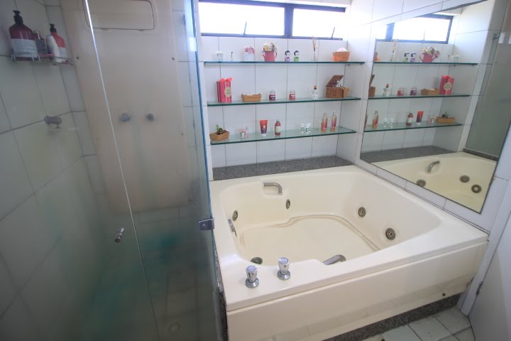 Apartamento à venda com 4 quartos, 2 suítes, 4 vagas e 245m² no Apipucos, Recife (PE) — foto 28 de 30