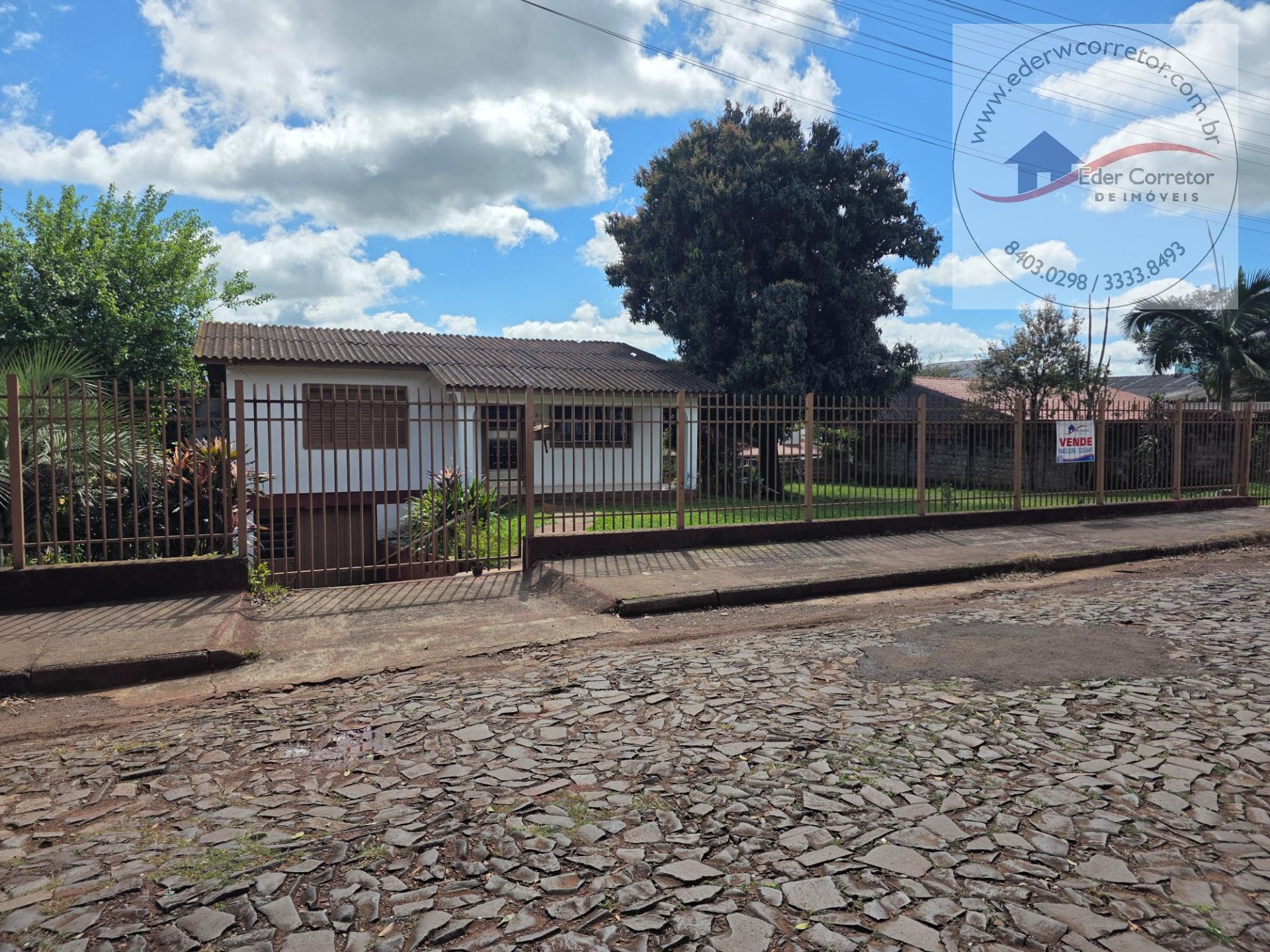Casa à venda com 5 quartos, 2 banheiros, 2 vagas e 257m² no Assis Brasil, Ijuí (RS) — foto 8 de 11