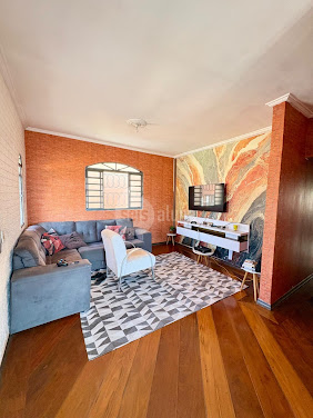 Casa à Venda no Jardim Brasil, Americana: 4 Quartos, 156m², R$599mil