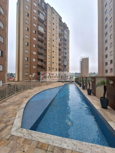 Apartamento 2 Dormitórios em Itaquera - 48.7m² por R$ 255 mil