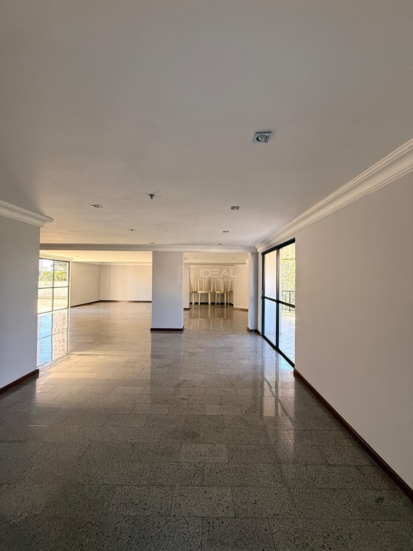 Apartamento à venda com 3 quartos, 1 suíte, 2 vagas e 135m² no Centro, Campos dos Goytacazes (RJ) — foto 19 de 19
