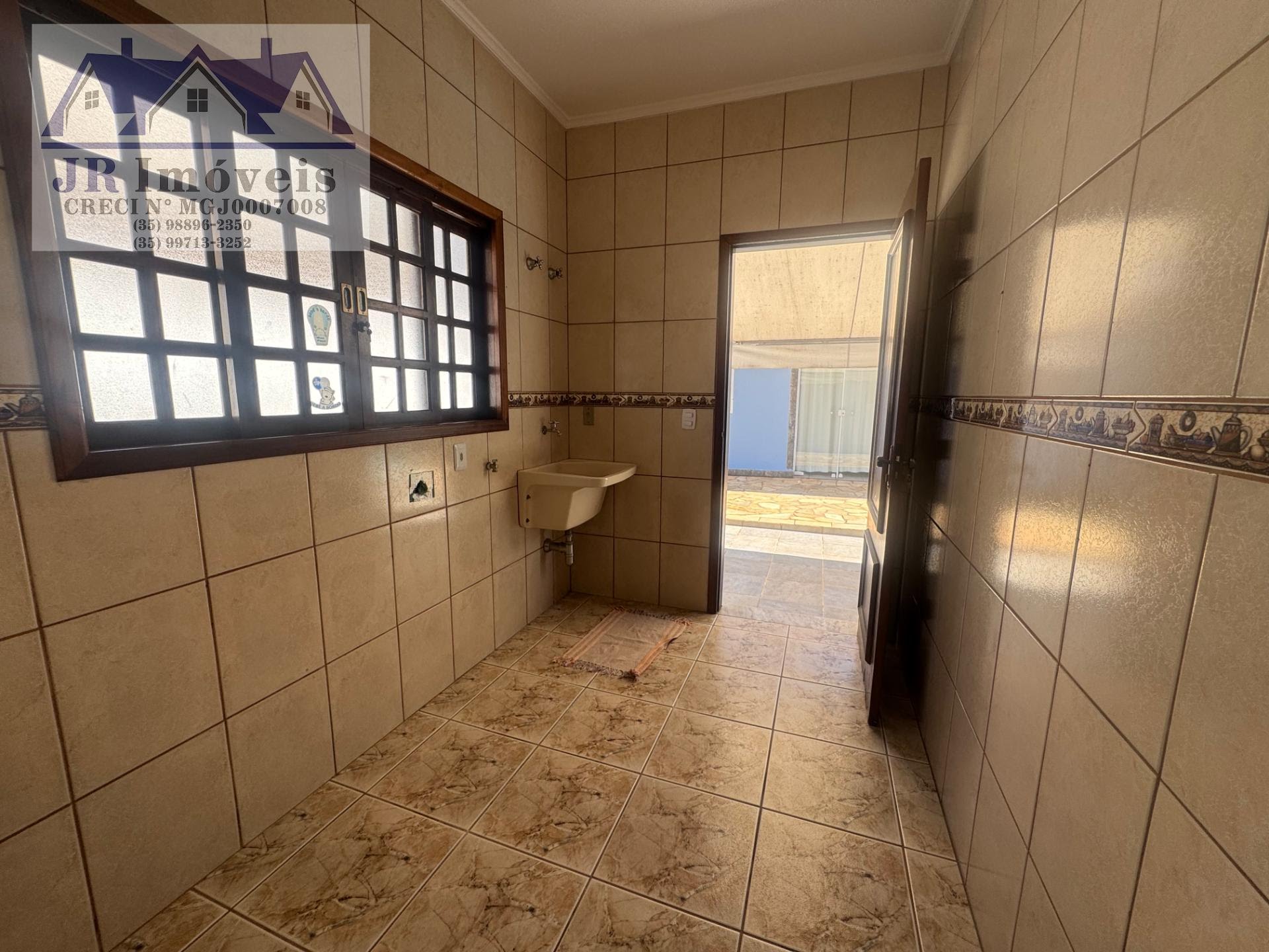 Casa à venda com 3 quartos, 1 suíte, 1 vaga e 360m² no Nossa Senhora da Agonia, Itajubá (MG) — foto 16 de 30
