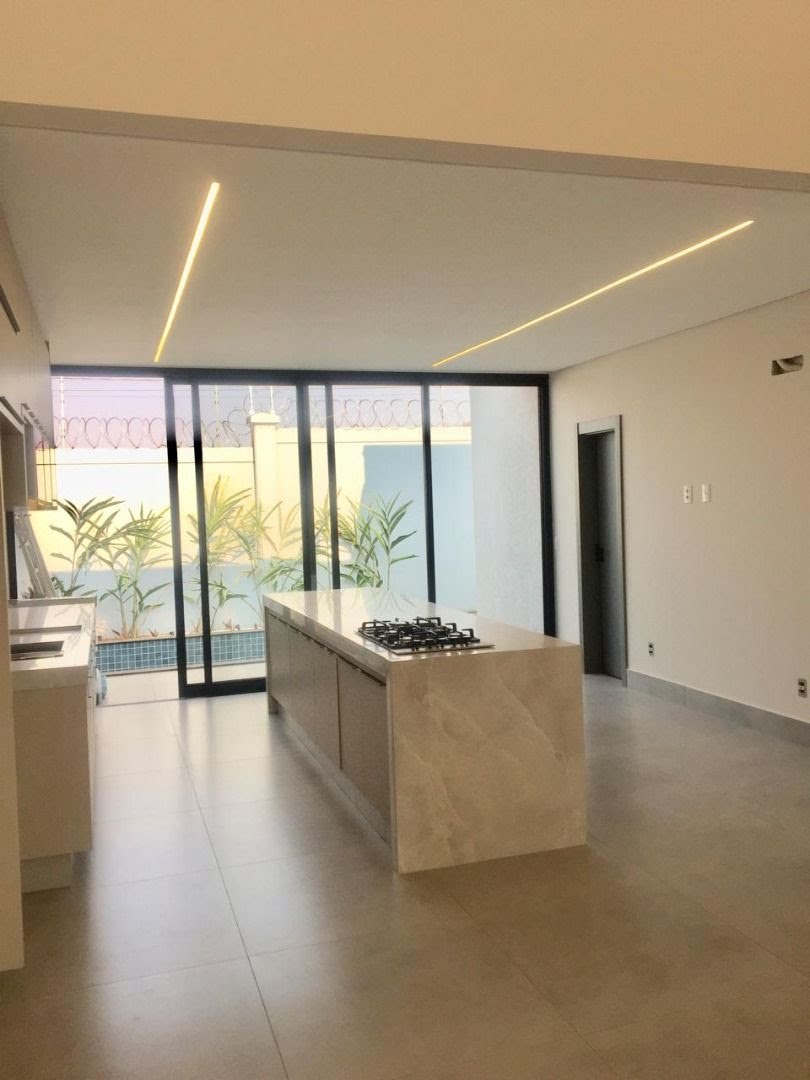 Casa à venda com 3 quartos, 4 banheiros, 4 vagas e 172m² no Quinta da Mata, Ribeirão Preto — foto principal