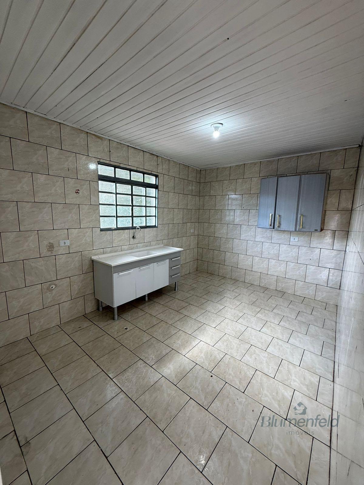 Casa para alugar com 1 quarto e 1 banheiro no Vila Arujá, Arujá — foto principal