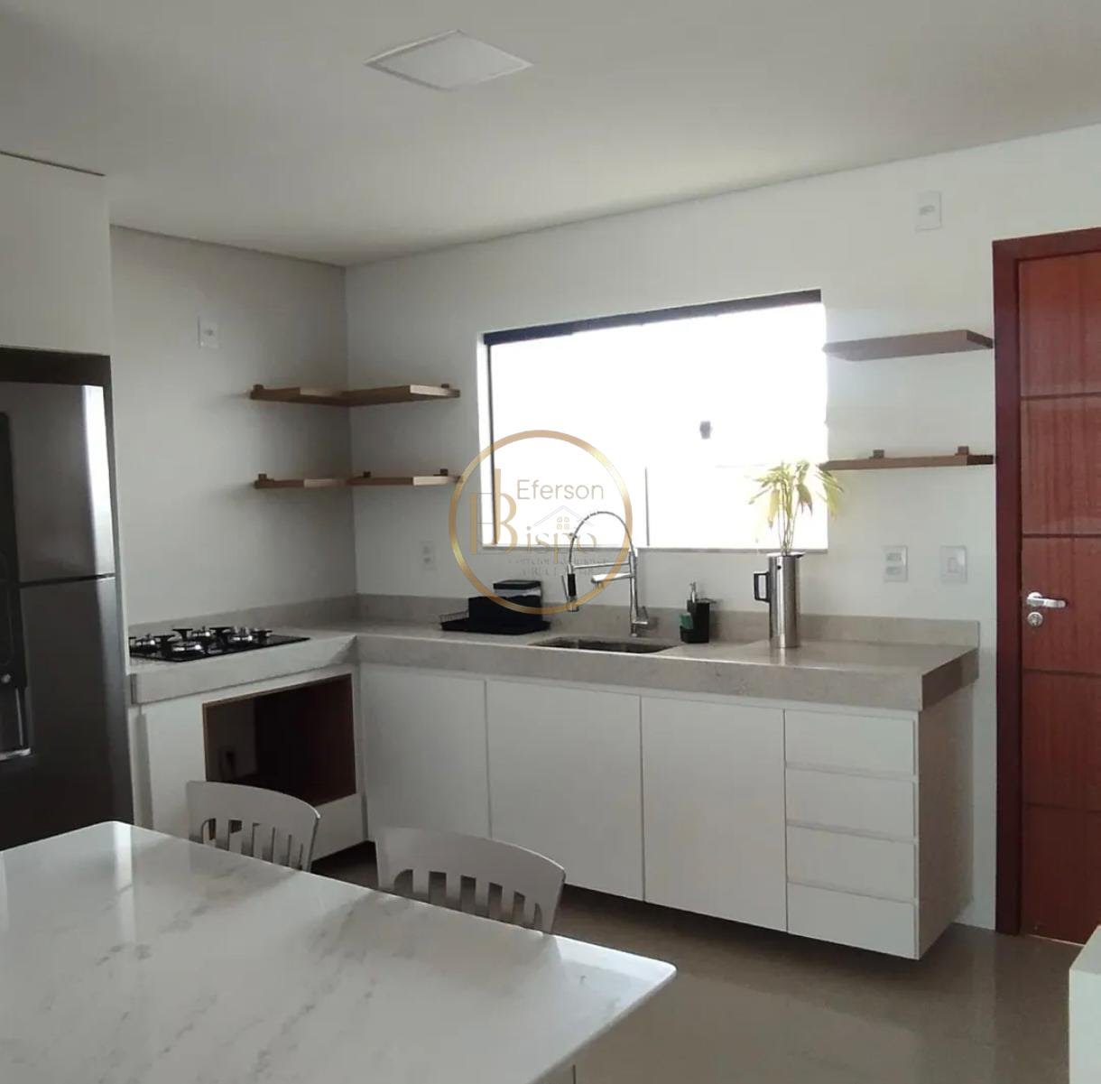 Apartamento à venda com 2 quartos, 1 suíte, 1 vaga e 100m² no Centro, Porto Seguro (BA) — foto 8 de 11