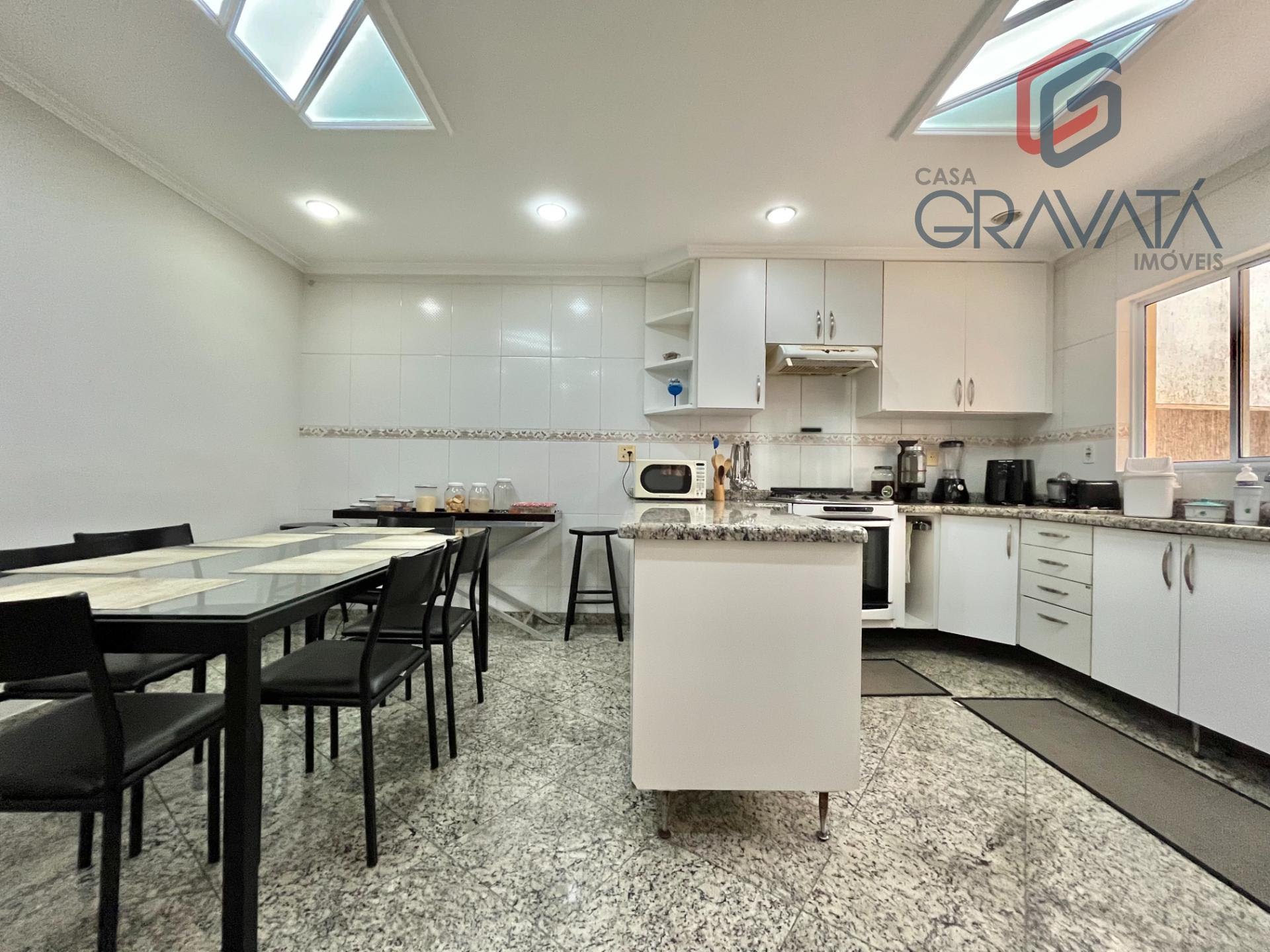 Casa à venda com 3 quartos, 1 suíte, 4 vagas e 220m² no Jardim Pedroso, Mauá (SP) — foto 17 de 30