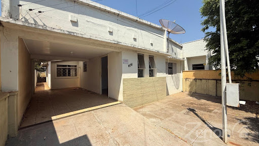 Casa à Venda no Centro de Adamantina – SP
