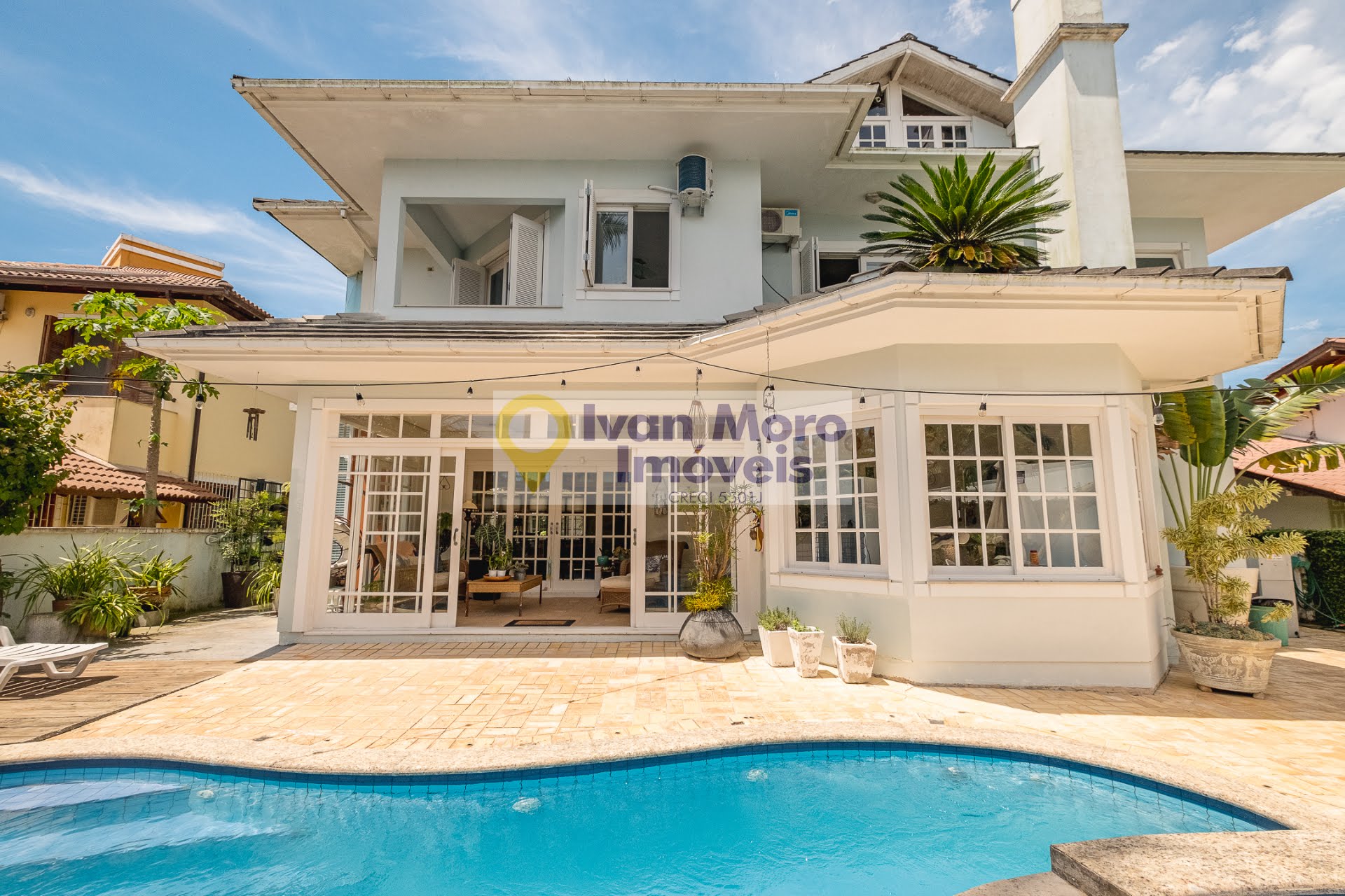 Casa à venda com 4 quartos, 4 suítes, 2 vagas e 419m² no Jurerê Internacional, Florianópolis (SC) — foto 9 de 30