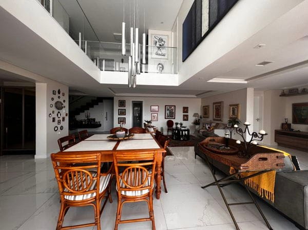 Cobertura à venda com 4 quartos, 4 suítes, 2 vagas e 350m² no Canasvieiras, Florianópolis (SC) — foto 20 de 30
