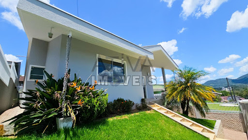 Frente Casa/jardim