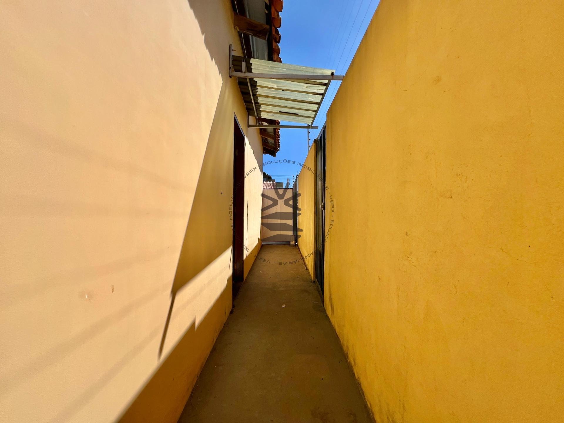 Casa à venda com 2 quartos, 1 banheiro, 2 vagas e 96m² no Vila dos Sais, Barreiras (BA) — foto 8 de 9