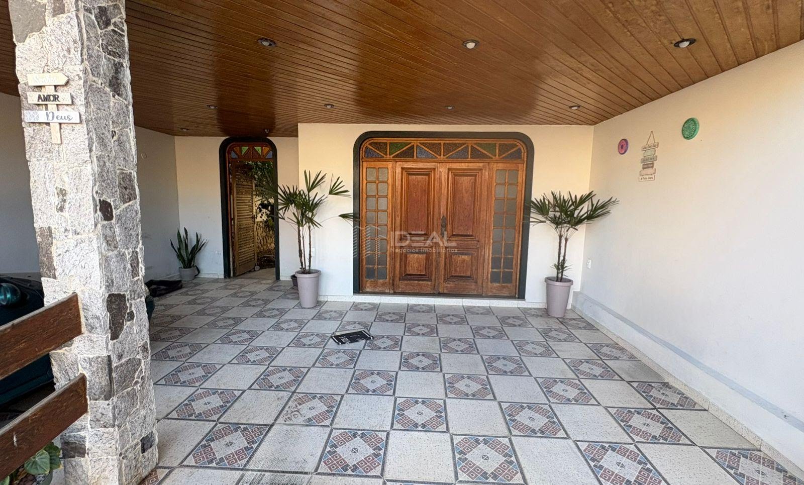Casa à venda com 5 quartos, 3 suítes, 5 vagas e 296m² no Parque Turf Club, Campos dos Goytacazes (RJ) — foto 2 de 26