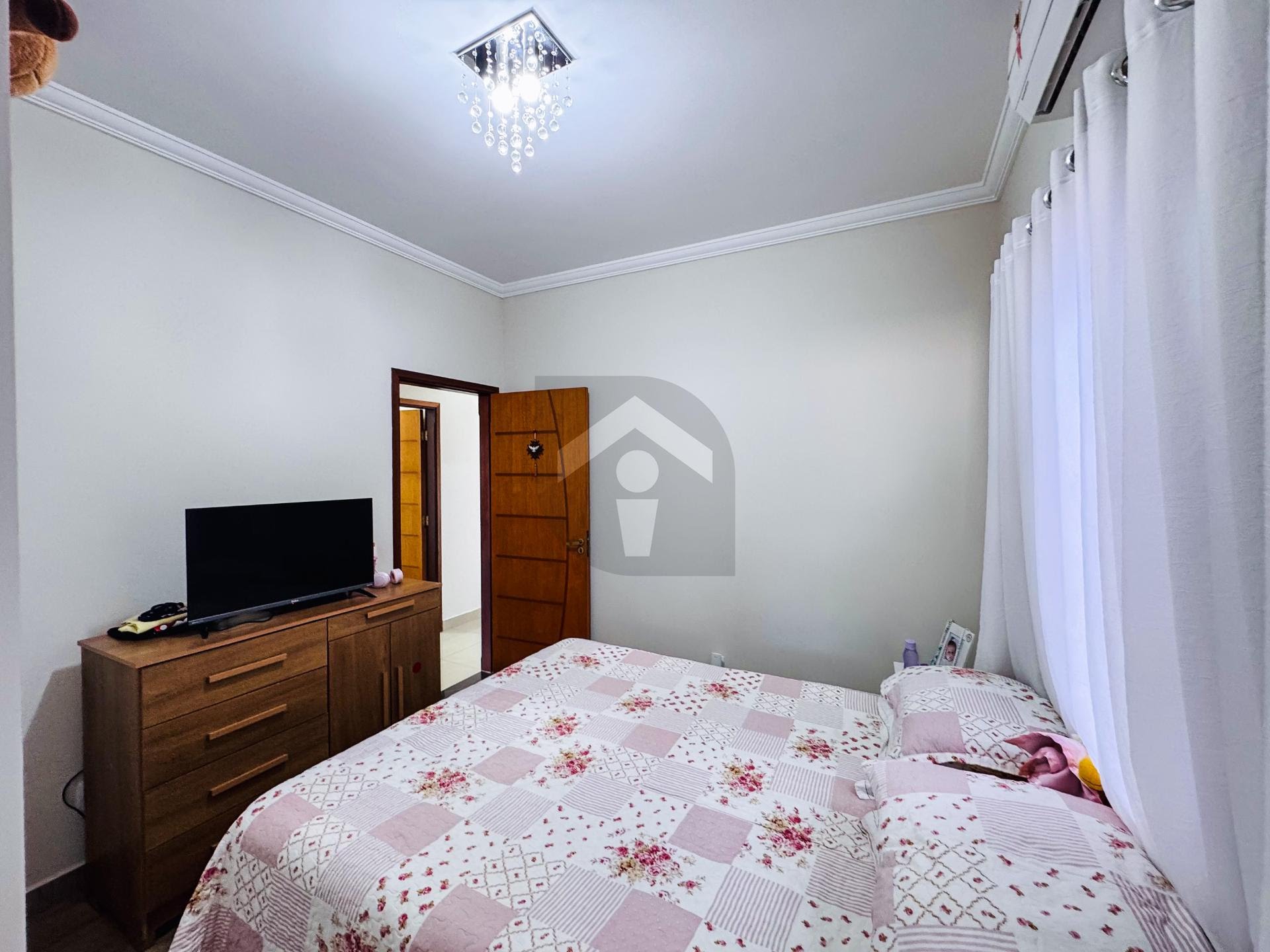 Casa, 3 quartos, 200 m² - Foto 33