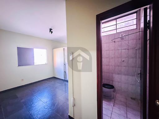 Kitnet para Locação no Centro de Alfenas | 25m²