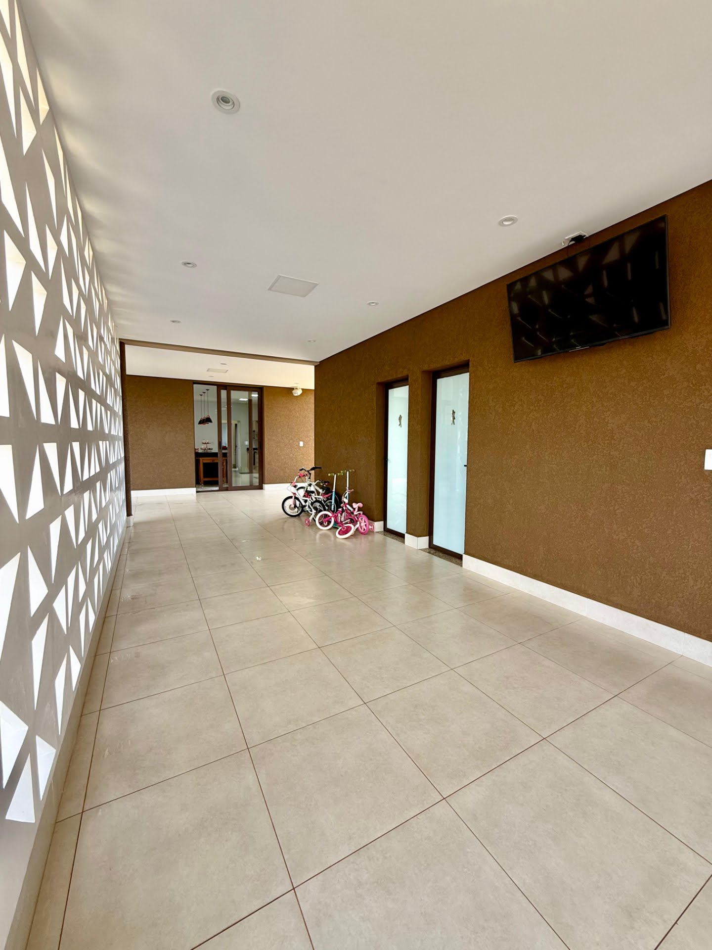 Apartamento à venda com 4 quartos, 4 suítes, 4 vagas e 622m² no Jarinu (SP) — foto 16 de 30
