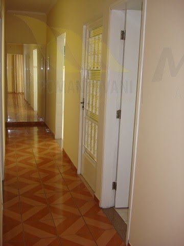 Casa à venda com 3 quartos, 1 banheiro e 2 vagas no Nova Tatuí, Tatuí (SP) — foto 10 de 28