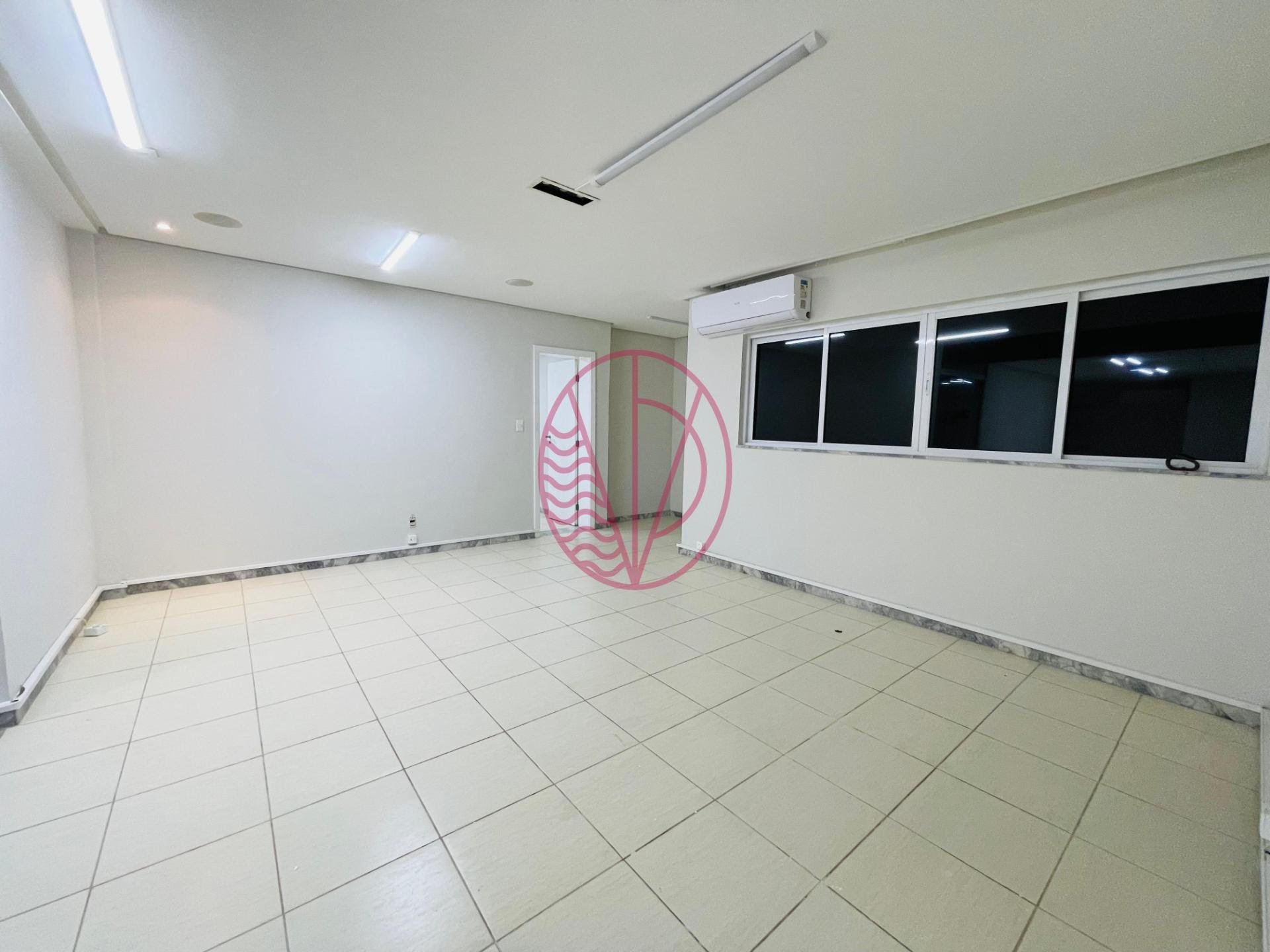 Casa para alugar com 6 quartos, 6 suítes, 4 vagas e 651m² no Caminho das Árvores, Salvador (BA) — foto 10 de 30