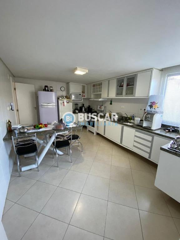 Casa à venda com 4 quartos, 3 suítes, 3 vagas e 526m² no Sim, Feira de Santana (BA) — foto 10 de 29