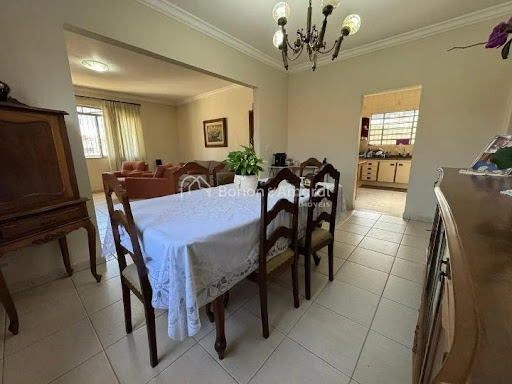 Casa, 3 quartos, 220 m² - Foto 4