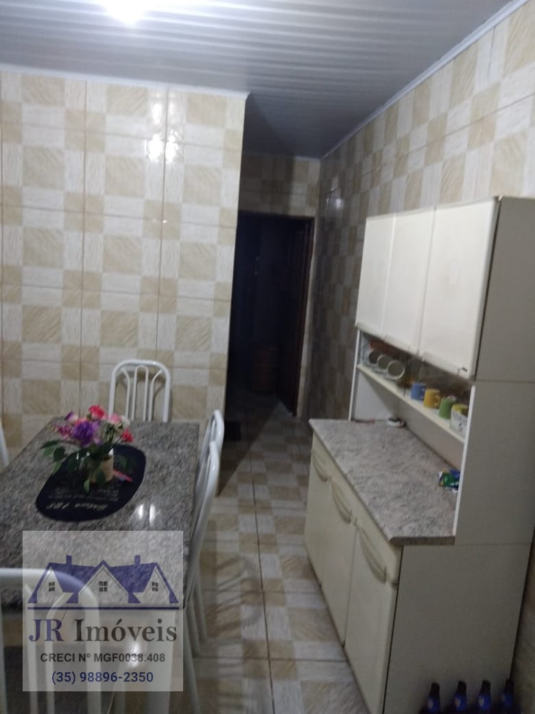 Casa à venda com 1 quarto, 1 banheiro, 1 vaga e 100m² no Rebourgeon, Itajubá (MG) — foto 5 de 5