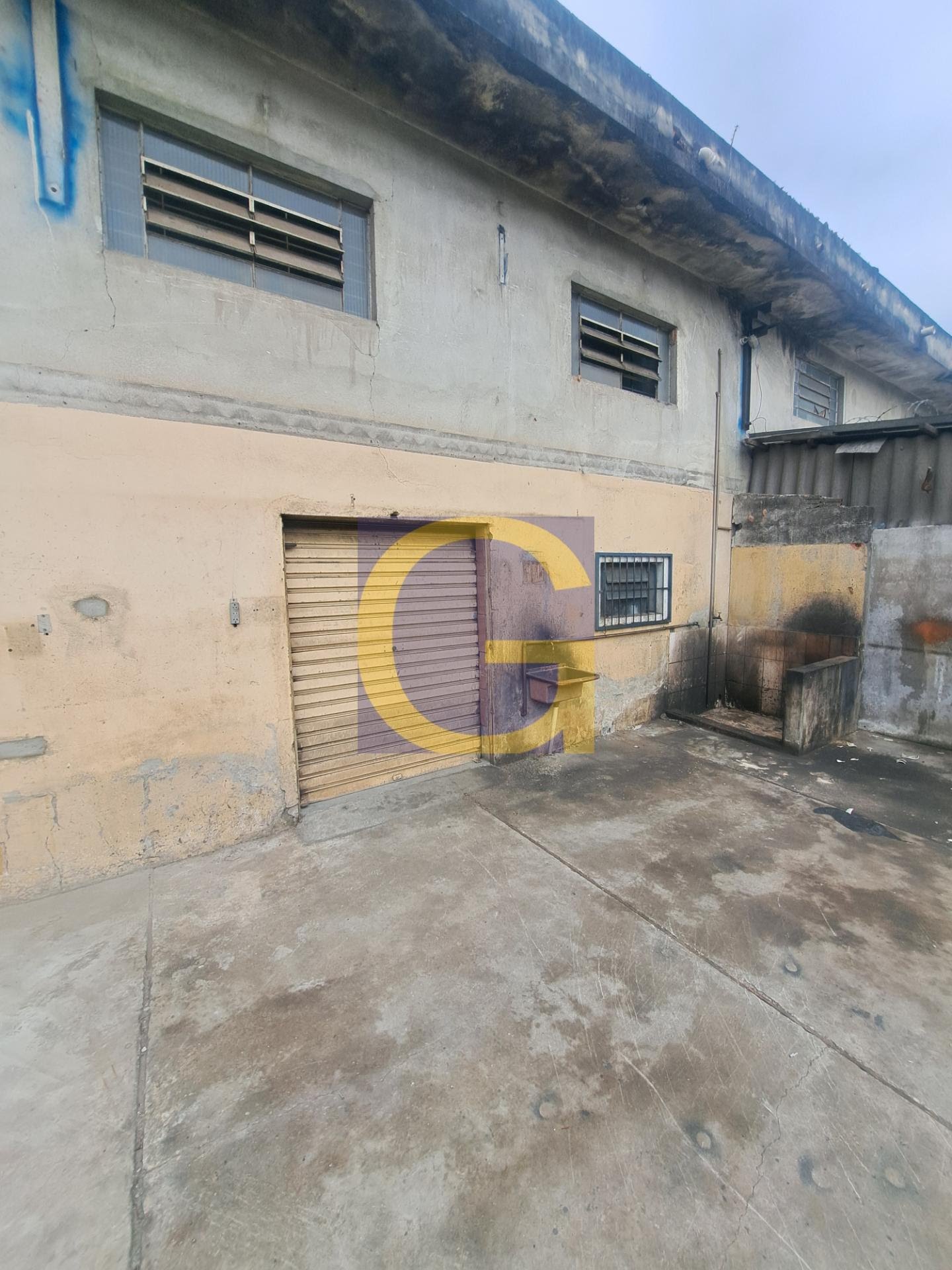 Fachada fundos