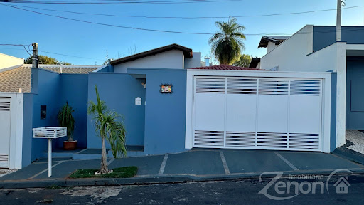 Casa à Venda no Parque Giuliano, Adamantina – 3 Quartos, 150m²