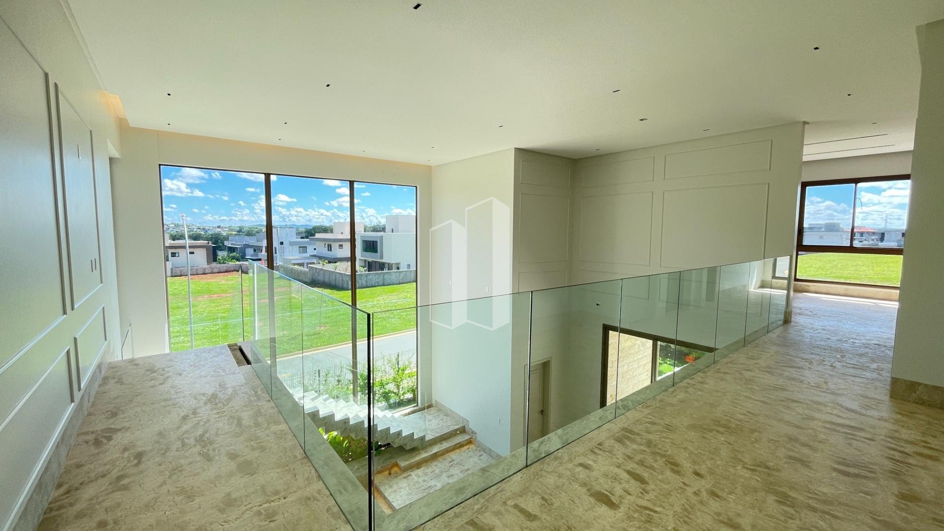 Casa à venda com 5 quartos, 5 suítes, 6 vagas e 440m² no Jardins França, Goiânia (GO) — foto 18 de 30