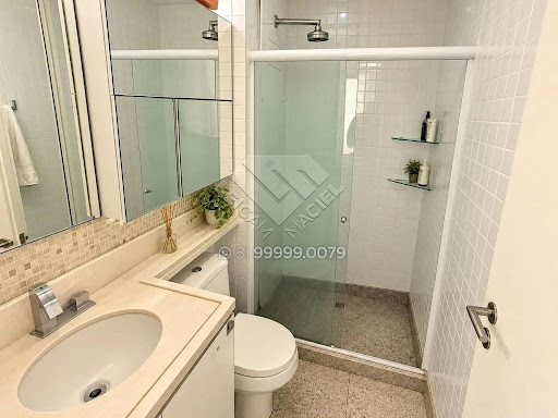 Compre Apartamento à venda em Casa Forte, Recife. 3 quartos, 1 por andar, varanda gourmet e lazer. Agende sua visita com Leicam Maciel!