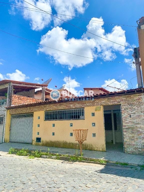 Casa à venda com 5 quartos, 1 suíte, 1 vaga e 270m² no Cidade Nova, Feira de Santana (BA) — foto 7 de 15