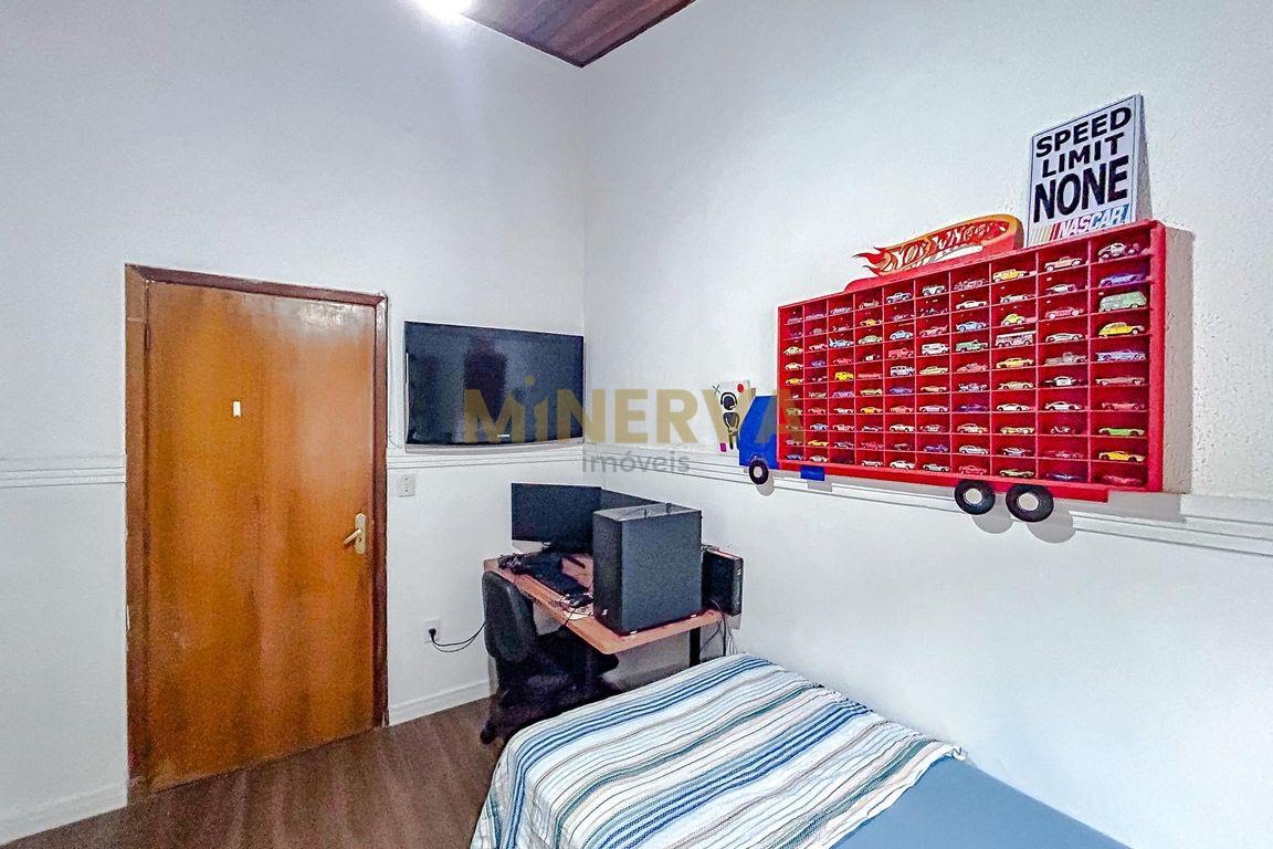 Casa à venda com 4 quartos, 3 banheiros, 2 vagas e 220m² no Parque São Jorge, São Paulo (SP) — foto 23 de 30